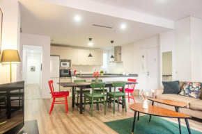 Bright & Very Comfortable Apartment